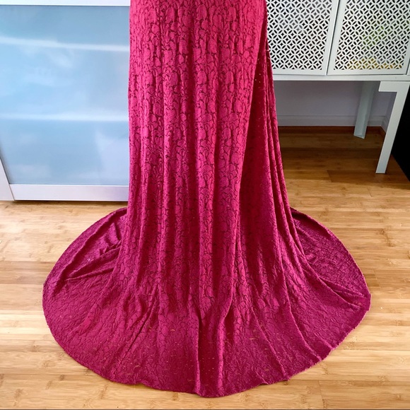 Show Me Your Mumu Eleanor Lace Maxi Dress in Red - Picture 5 of 15